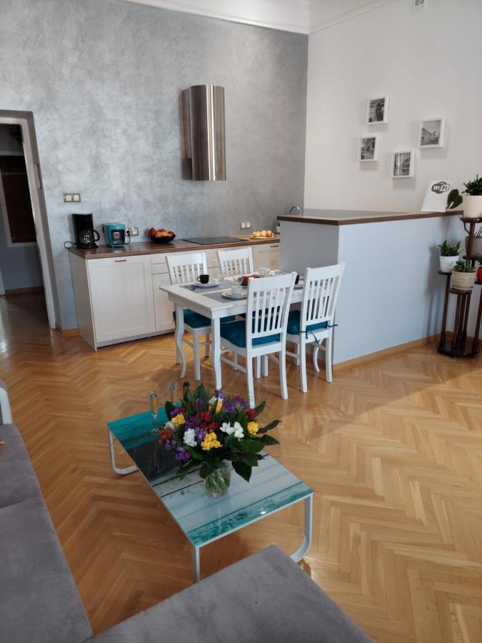 Novo Mundo Apartment Warsaw Exterior photo